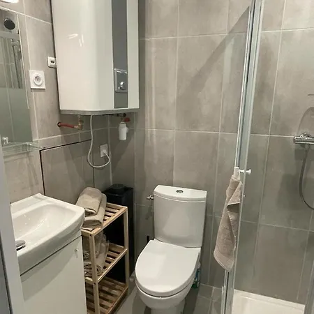 Sydel Apartment *